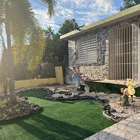 Casa espaciosa con Jacuzzi, área sur PR Juana Díaz Exterior foto